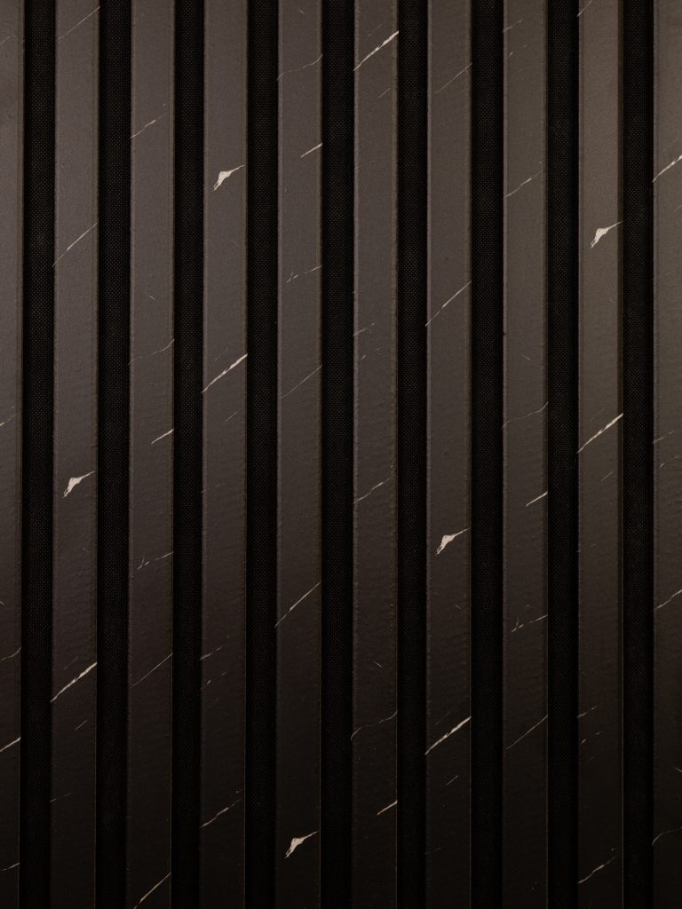 Riflaj Acustic Modern din Lemn – fonoabsorbant
