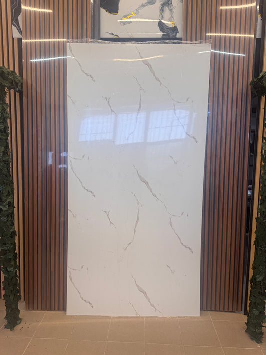 Placă Decorativă PVC – Alb cu gri