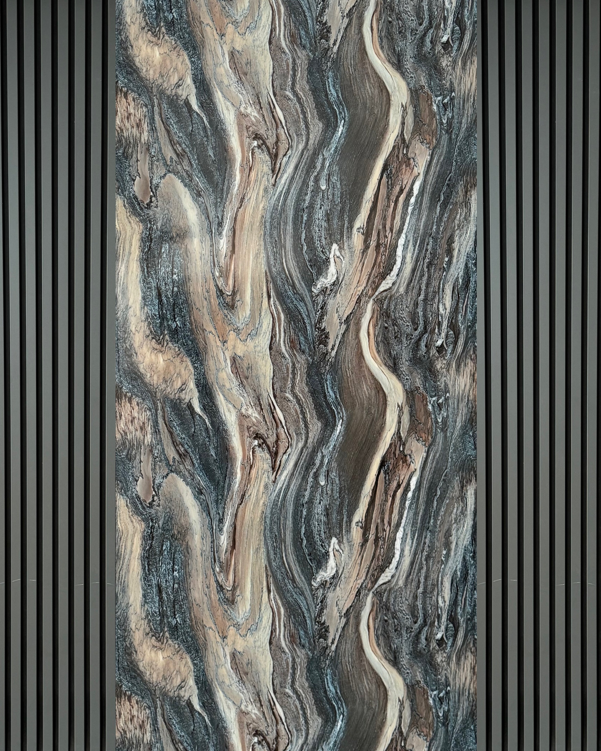 2 bucati de reflaje (2 buc x 60 cm x 280) 1 buc Panou pvc 1.22cm X 2.80cm