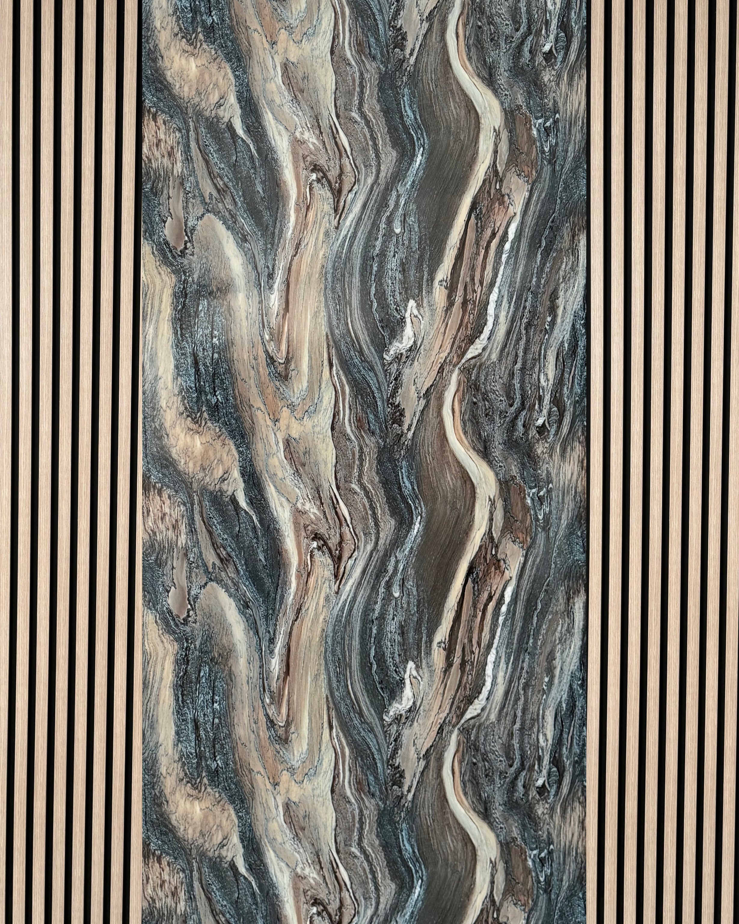 2 bucati de reflaje (2 buc x 60 cm x 280) 1 buc Panou pvc 1.22cm X 2.80cm